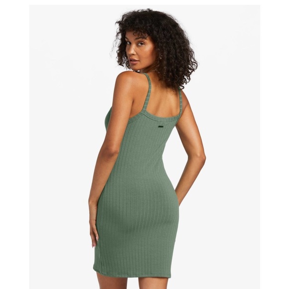 Billabong Women's Summer Babe Stretchy Rib Knit Sleeveless Bodycon Mini Dress - Picture 2 of 4